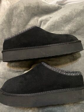 Women's Black Suede Slip-On Platform Clog